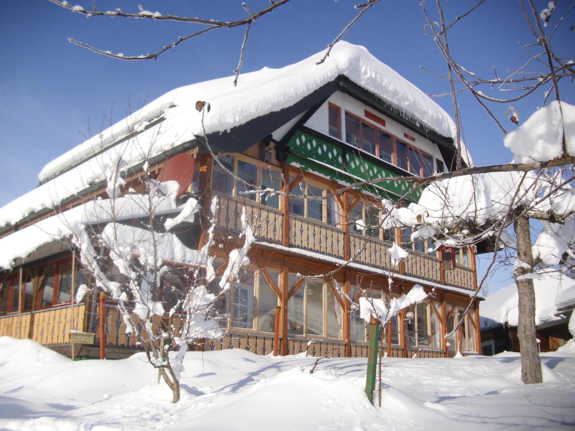 Beautiful Apartment In A Black Forest House With Conservatory Bernau im Schwarzwald Esterno foto